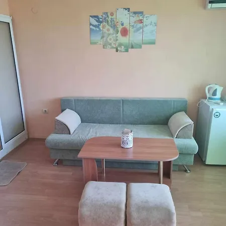 بيت ضيافة семейна къща 