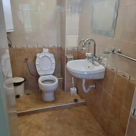 семейна къща 