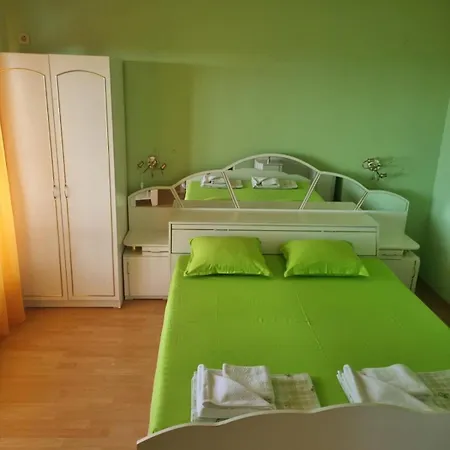 семейна къща 