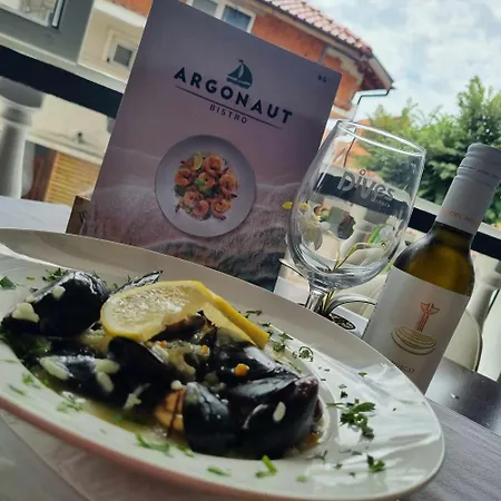 Гостевой дом семейна къща 